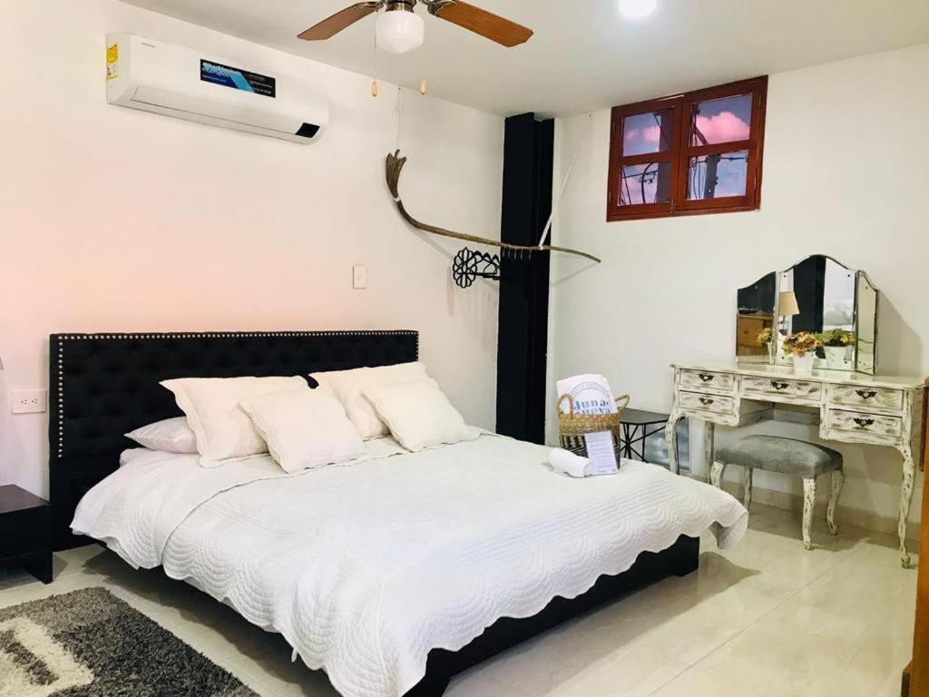 Luna Nueva Casa De Huespedes Риоача Экстерьер фото